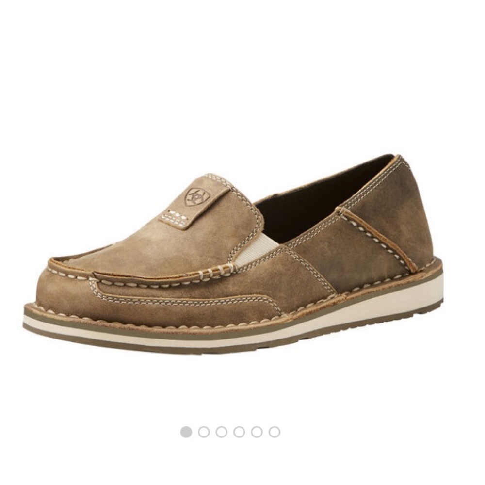 Ariat women’s cruiser casual shoe